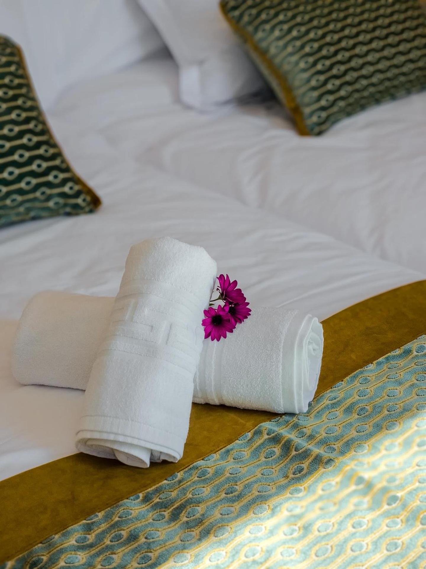 Hotel Portomarin Star Екстер'єр фото