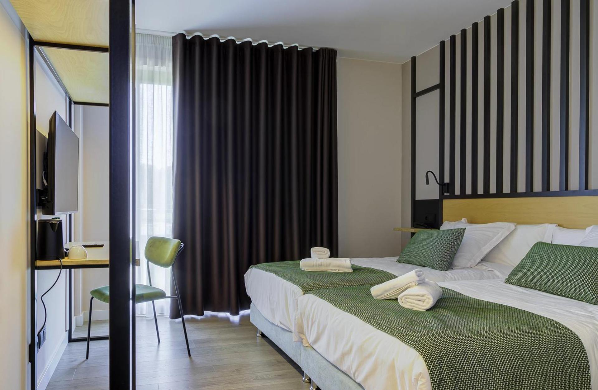 Hotel Portomarin Star Екстер'єр фото